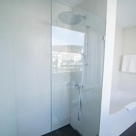 Penthouse River View By Pinside Daire
